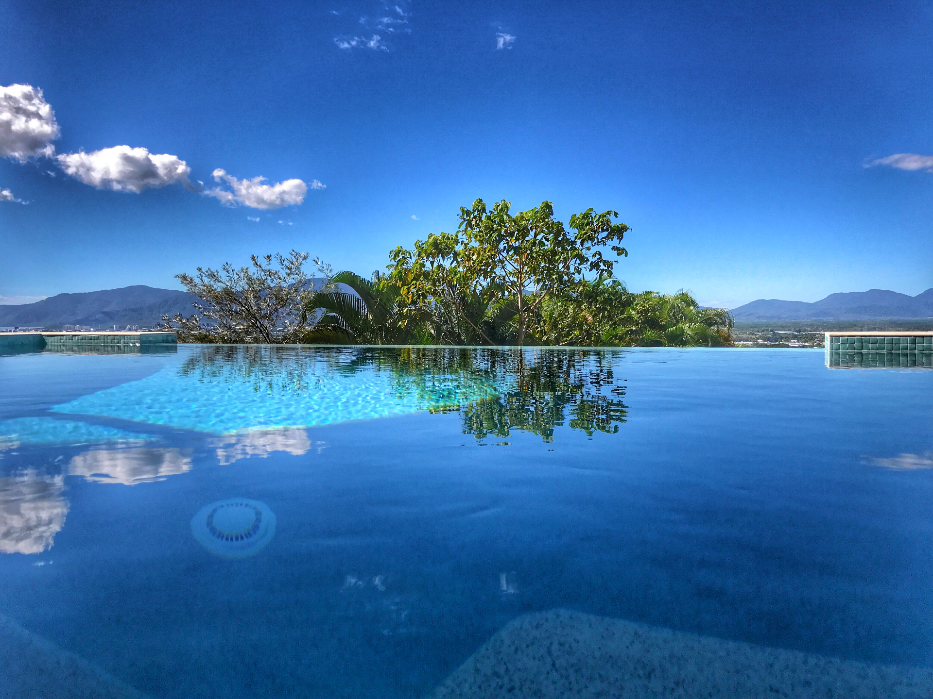 30 Modern Apartment Ideas With Stunning Photos